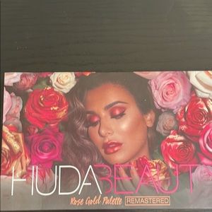Huda Beauty Rose Gold Remastered Palette